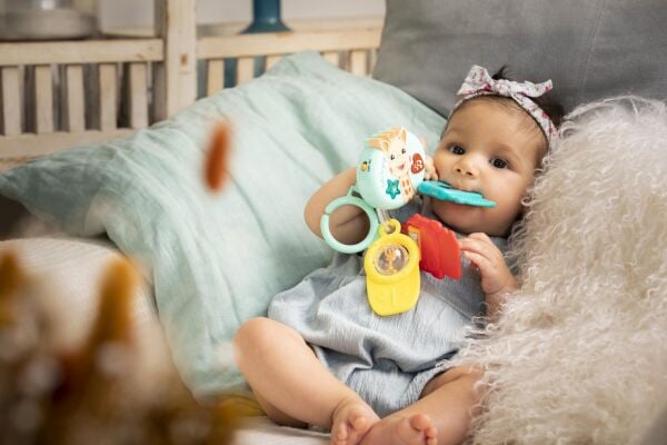 Sophie la Girafe Lights & sound sesli ve ışıklı anahtar çıngırak